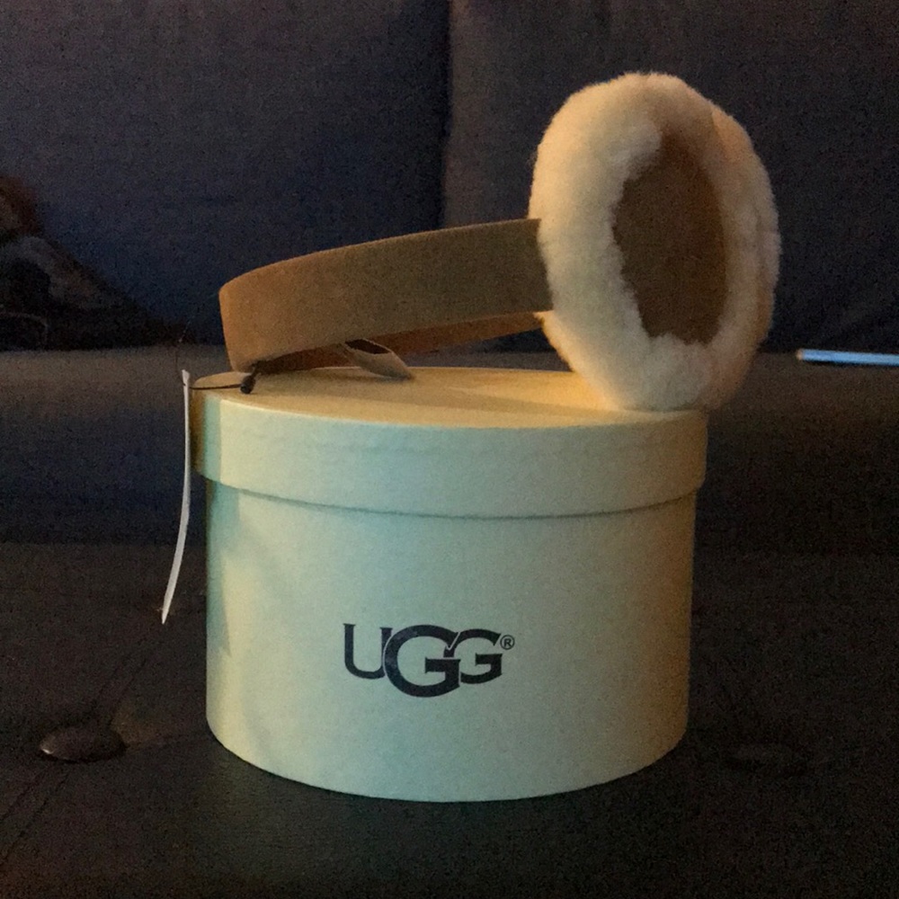 Ugg earmuffs
